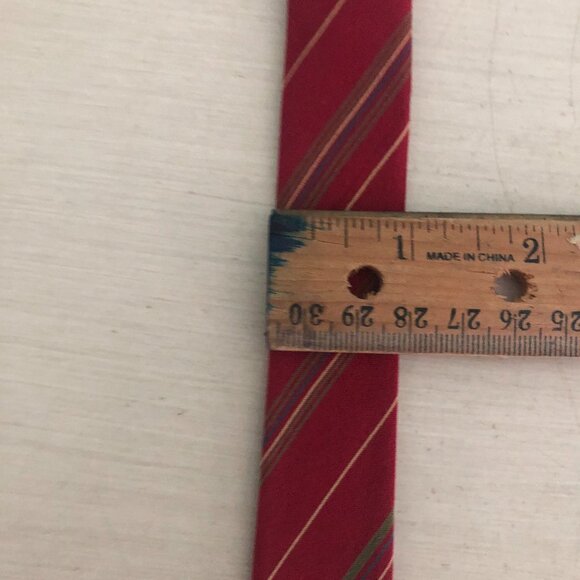VTG Classic Gucci Designer Necktie 100% Silk Made in Italy Red - Picture 10 of 15